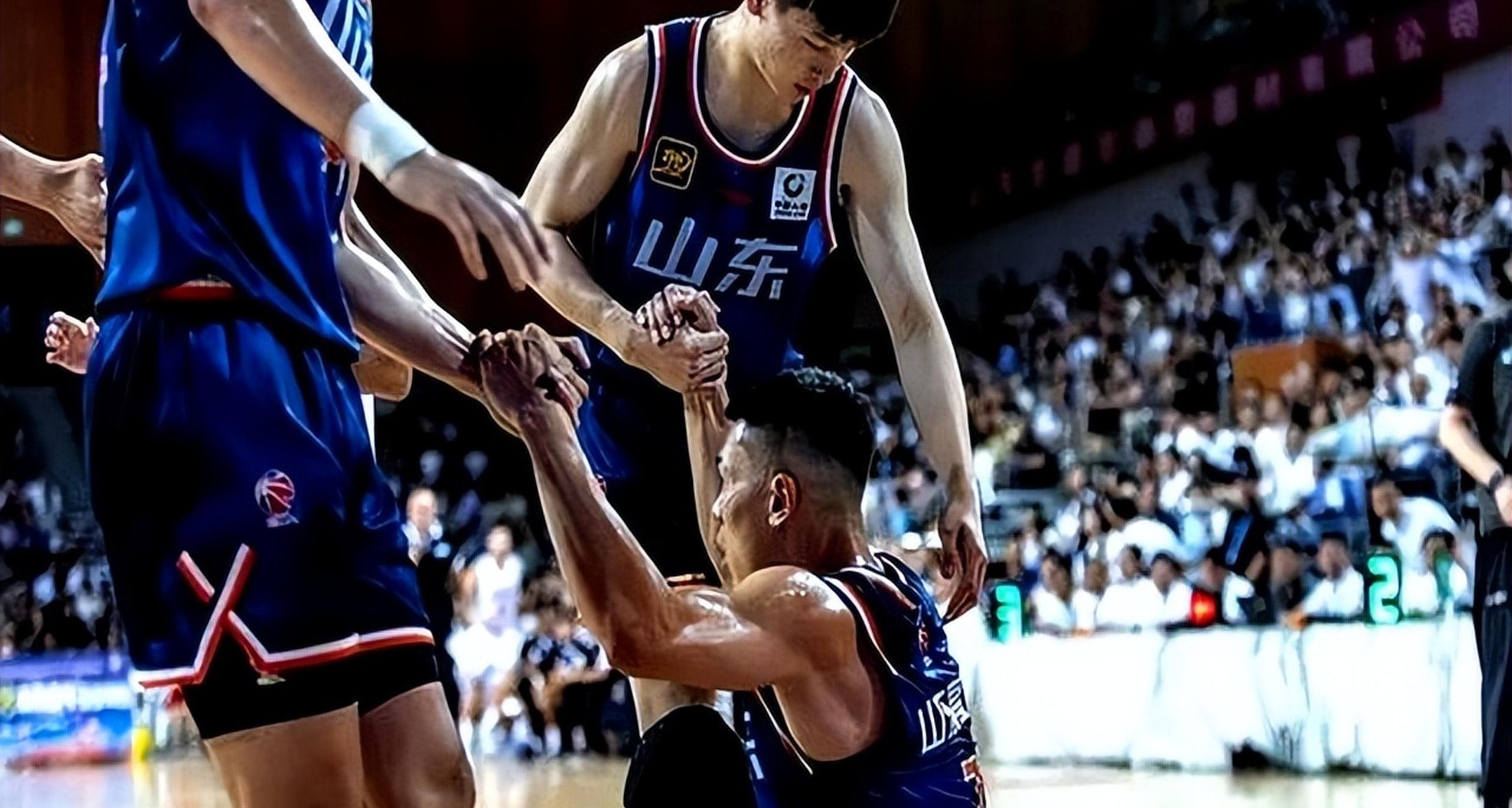 爱游戏官网包含赛后体能课后，山东男篮伤情更新备战CBA季后赛，球迷炸锅，赛季目标并未改变的词条