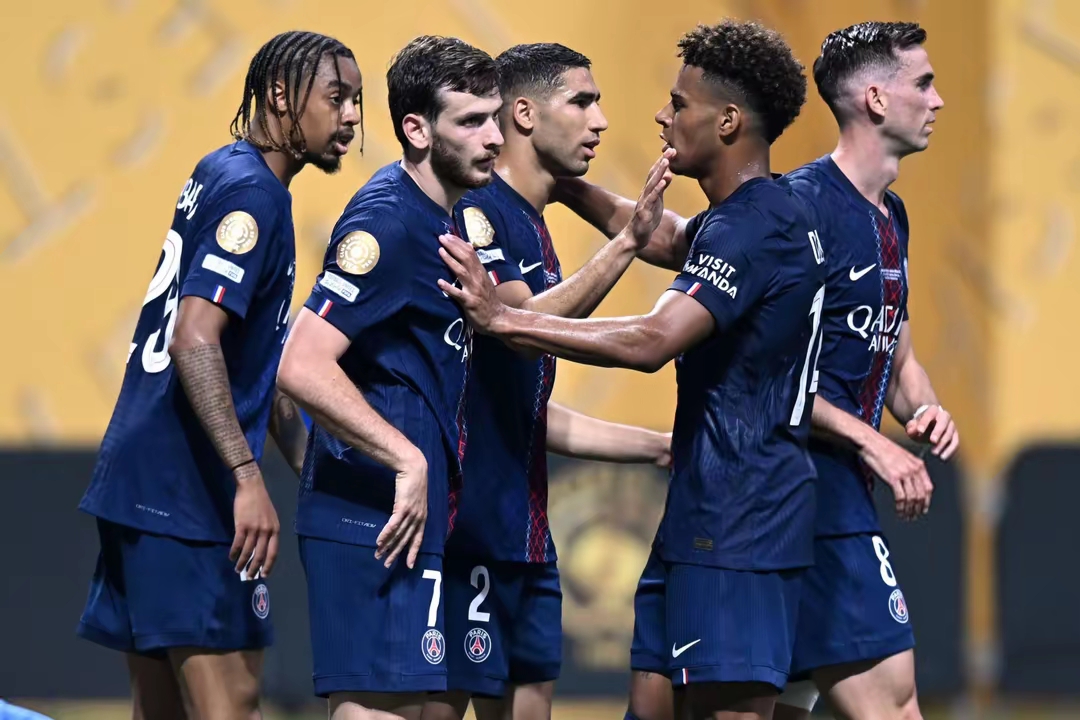 爱游戏入口清晨欧超杯焦点战；圣安东尼奥马刺状态回暖；压力陡增；控场能力受关注的简单介绍