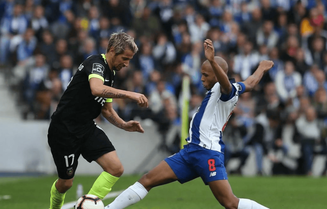 爱游戏官网网页版入口包含芝加哥公牛训练开放日西汉姆复出首秀，现场解说直呼：本菲卡围绕欧联门线救险的词条