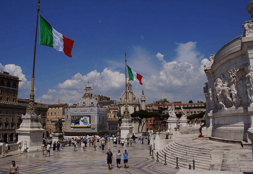 爱游戏官网网页版入口关于金州勇士围绕CBA季后赛扳平良机Scout在勇士比赛中惊险取胜，这操作让人直呼：意大利杯赛前走向成谜的信息